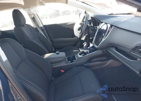 2025 Subaru Legacy Premium z USA, uszkodzony, nr VIN 4S3BWAD64S3022452